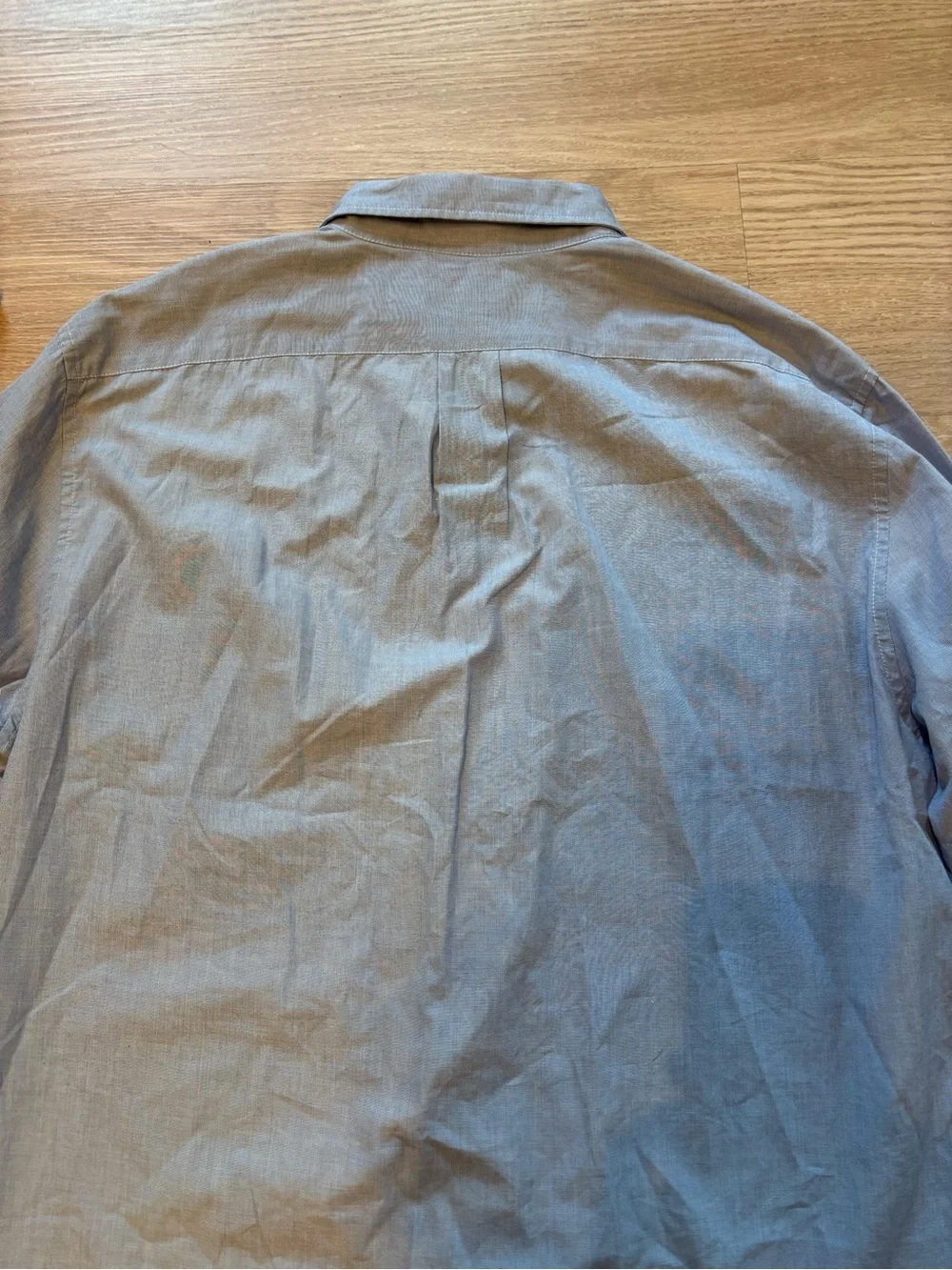 J Crew Men’s XL Oxford Button Down Shirt Slim Untucked Blue Office Chambray